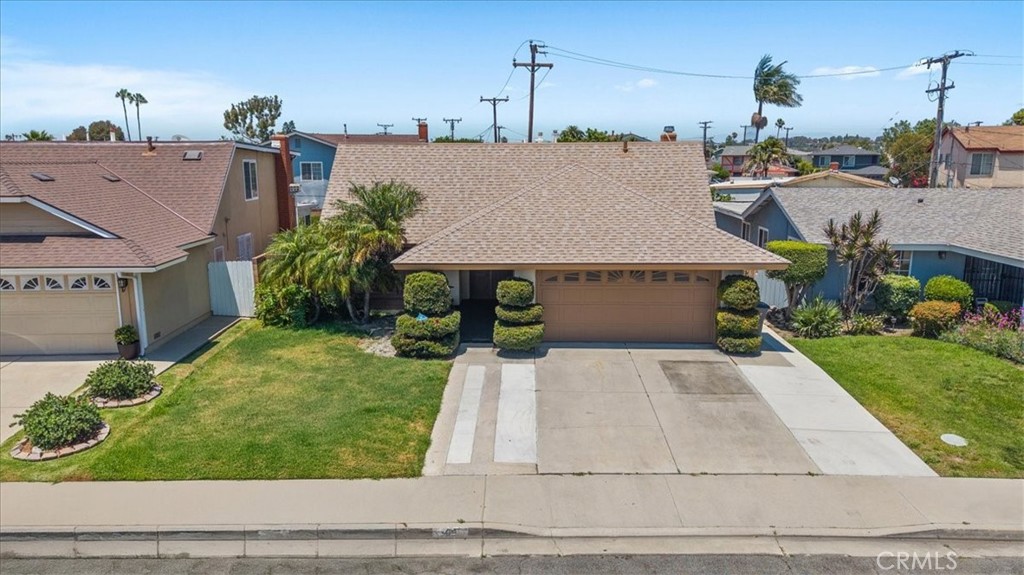 809 E Cyrene Street