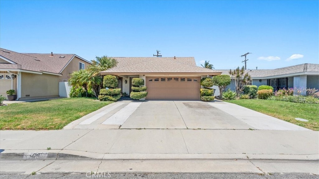 809 E Cyrene Street