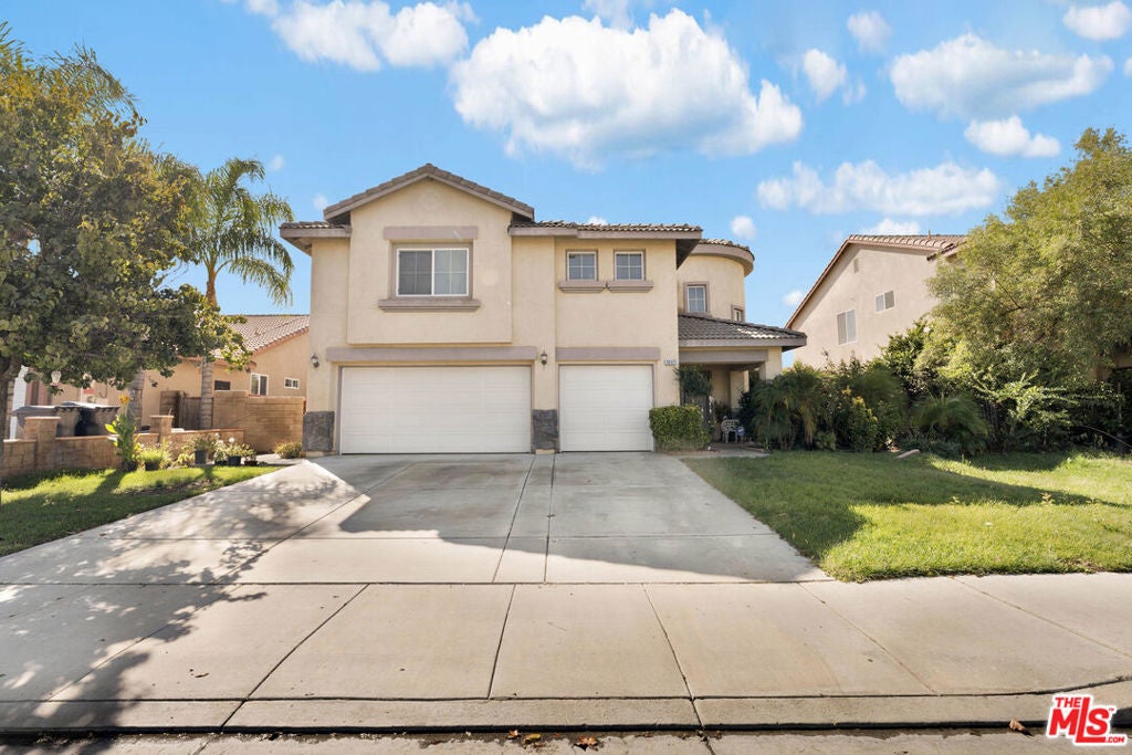 Photo of 28323 Red Apple Road, Menifee, CA 92585 (MLS # 26102602)
