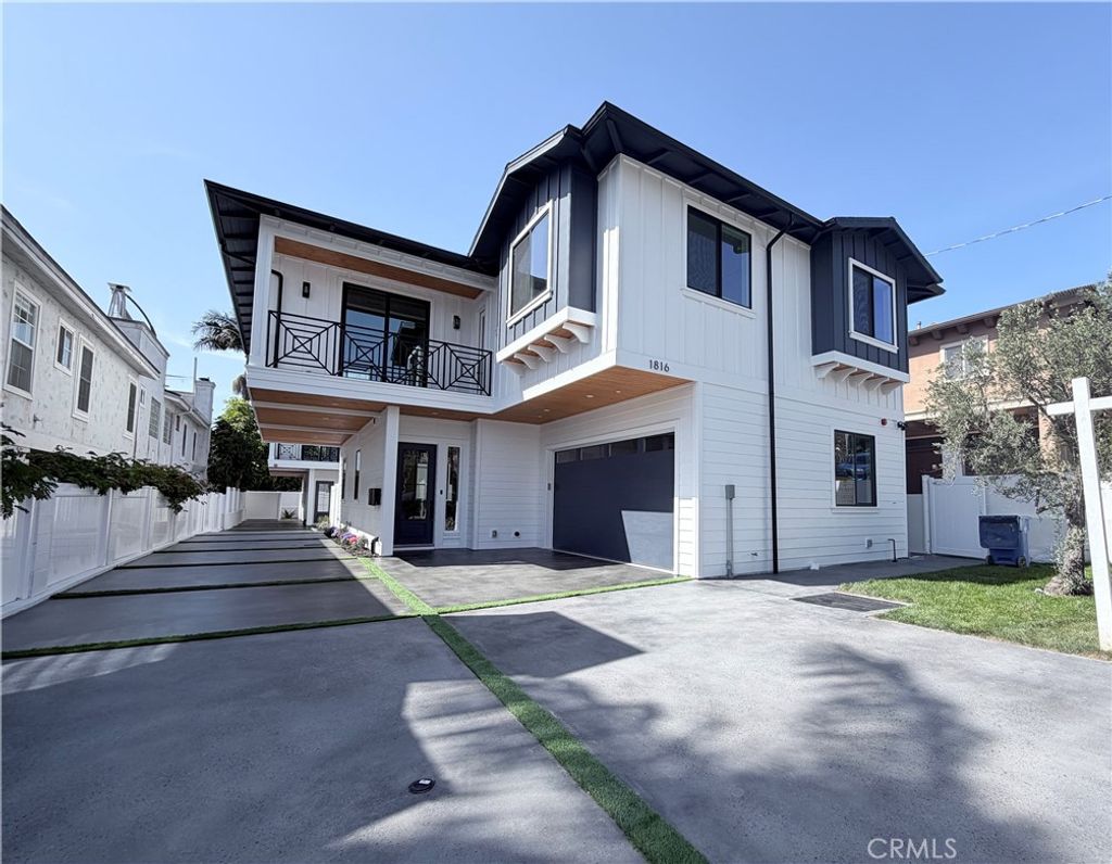 Photo of 1816 Belmont Lane #A, Redondo Beach, CA 90278 (MLS # PV26077697)