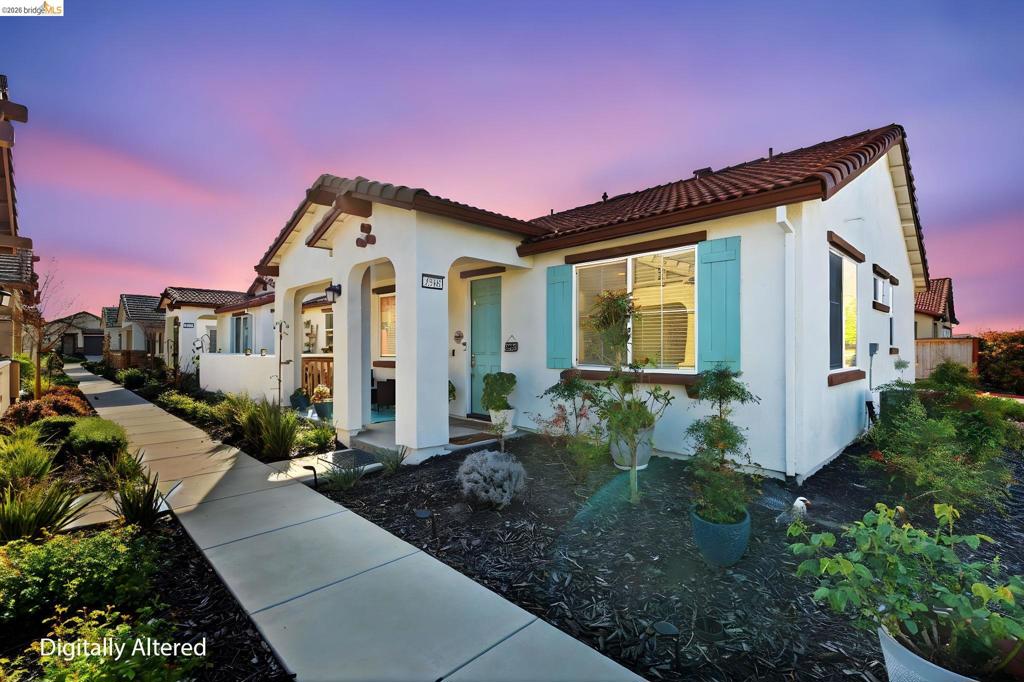 2318 Rustic Oak Ln
