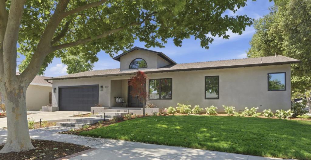 2559 Fairglen Drive