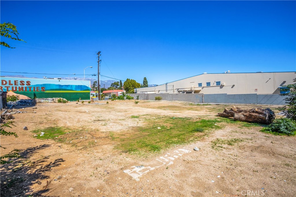 579 W Livingston