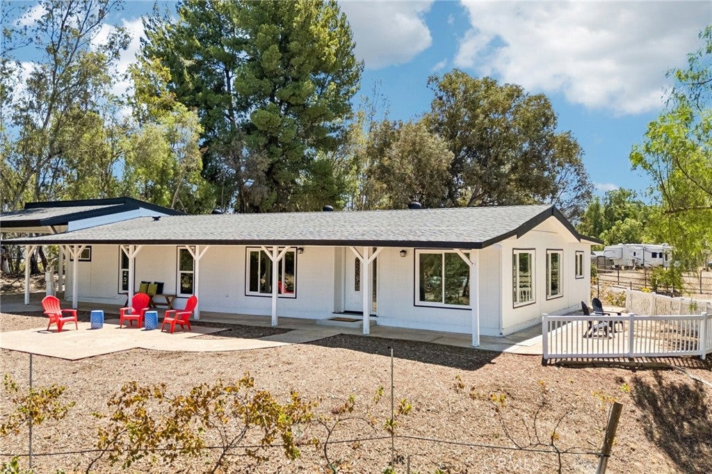 36210 Tonto Ln