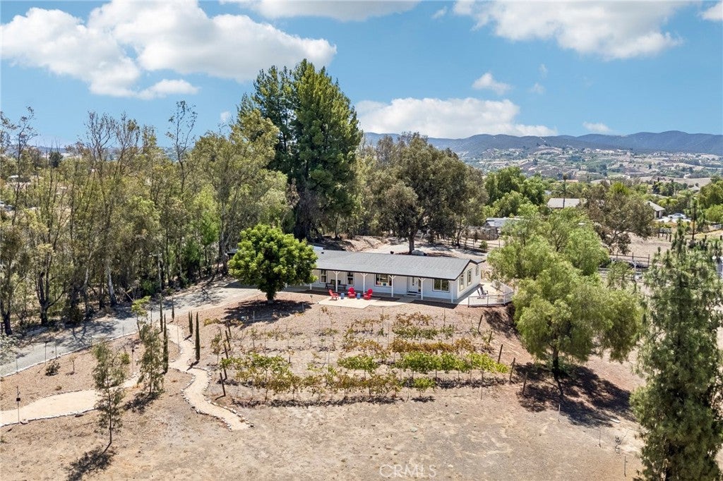 36210 Tonto Ln