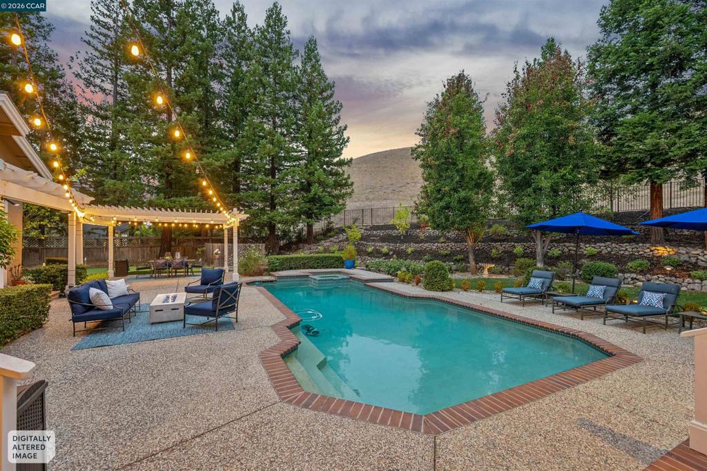 3357 Deer Hollow Dr
