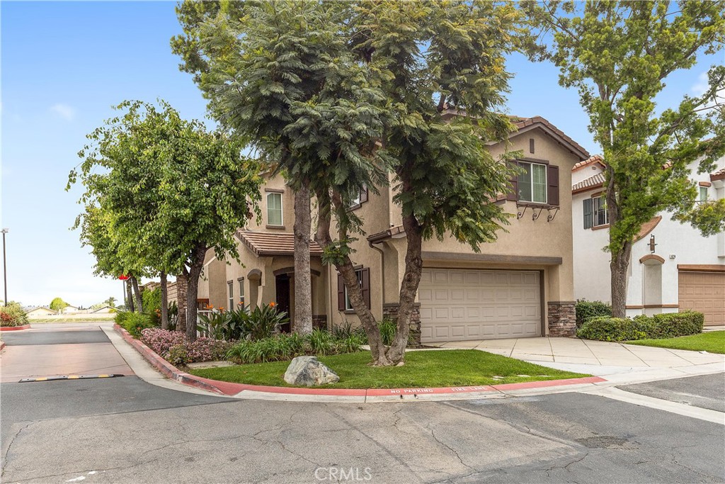 Properties 3 6266 Meadowlark Lane
