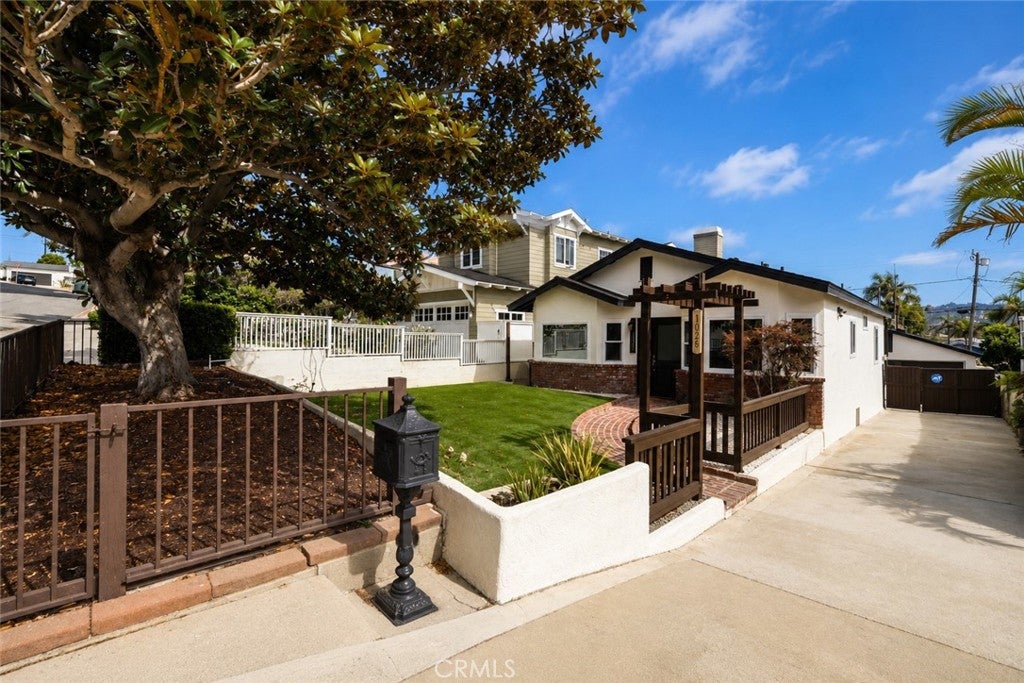 1026 Avenue A