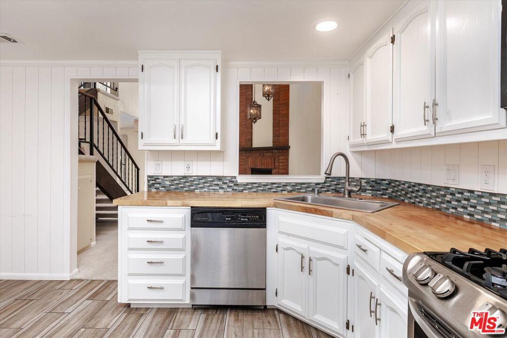 Creekridge Villas - Residential