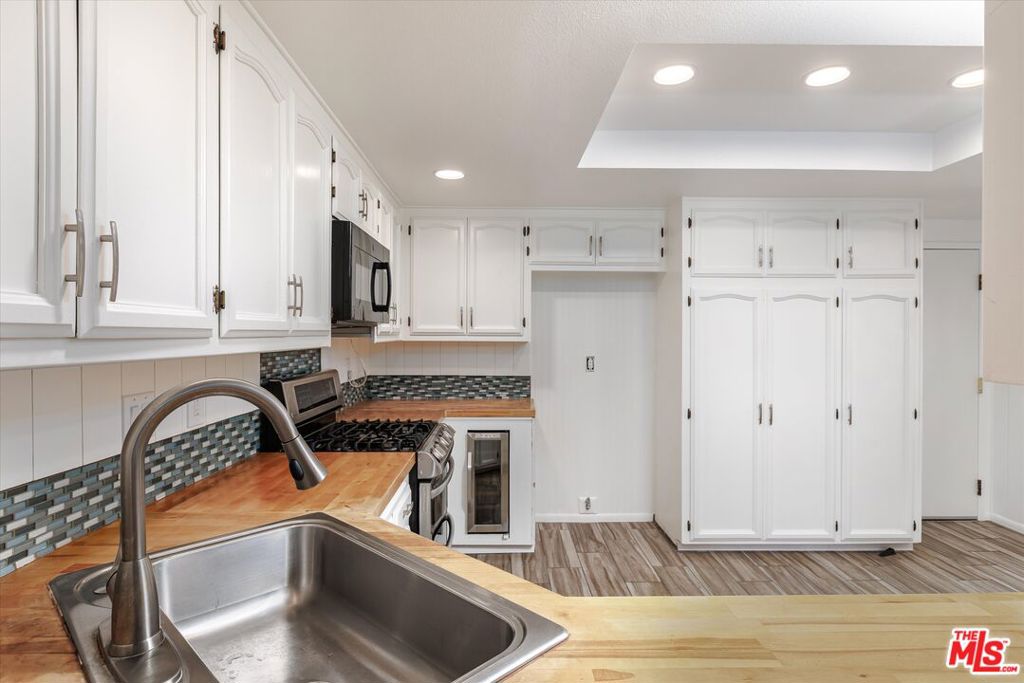 Creekridge Villas - Residential