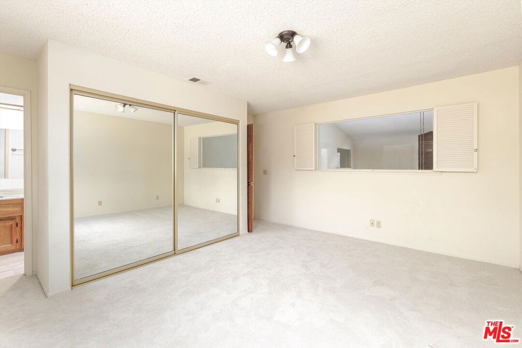 Creekridge Villas - Residential