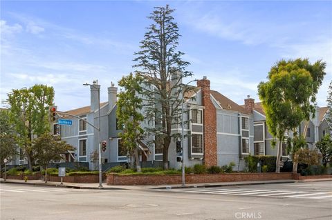 18100 Burbank 14 Tarzana CA 91356