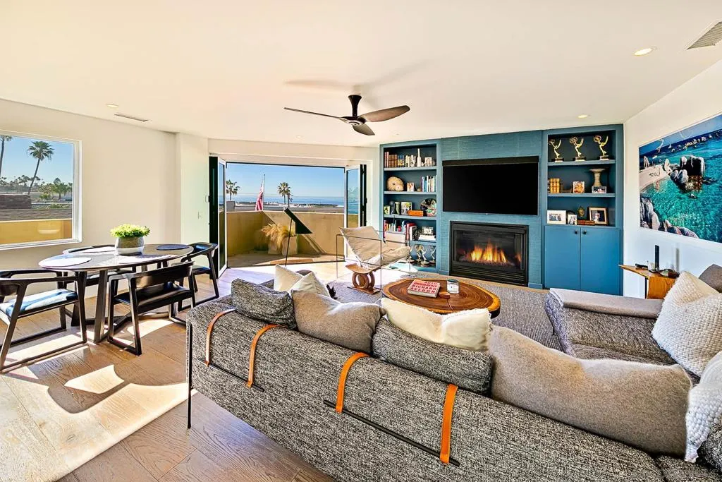 La Jolla, California 92037, United States, 3 Bedrooms Bedrooms, ,4 BathroomsBathrooms,Residential,Active,177721