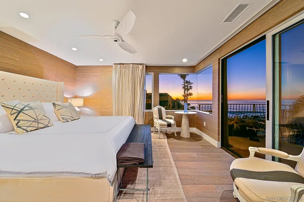 La Jolla, California 92037, United States, 3 Bedrooms Bedrooms, ,4 BathroomsBathrooms,Residential,Active,177721