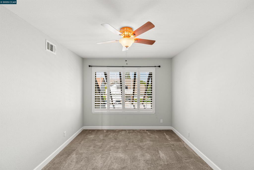 CROSSINGS - Residential