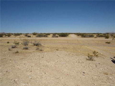 Photo of 0 277-032-01-00-4 Temple Street, California City, CA 93505 (MLS # IG25174337)