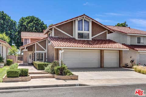 Photo of 17 Castillo, Irvine, CA 92620 (MLS # 26876411)