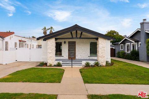 Photo of 2934 Hillcrest Drive, Los Angeles, CA 90016 (MLS # 26830233)