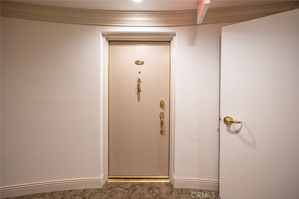 Downtown (DT) - Residential Lease