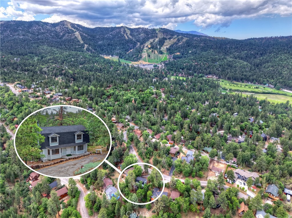 716 Villa Grove Avenue