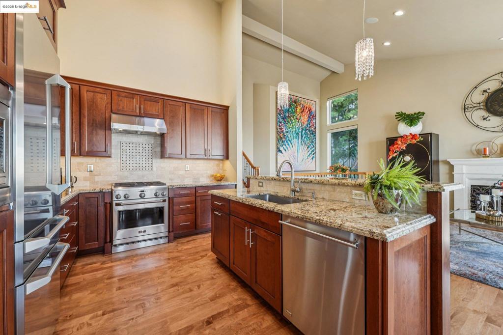 HILLER HIGHLANDS - Residential