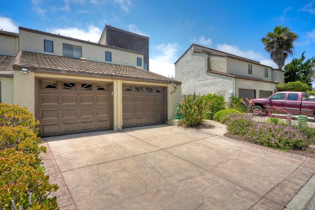 2315 NICKLAUS Drive
