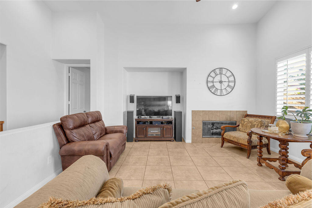 La Morada - Residential