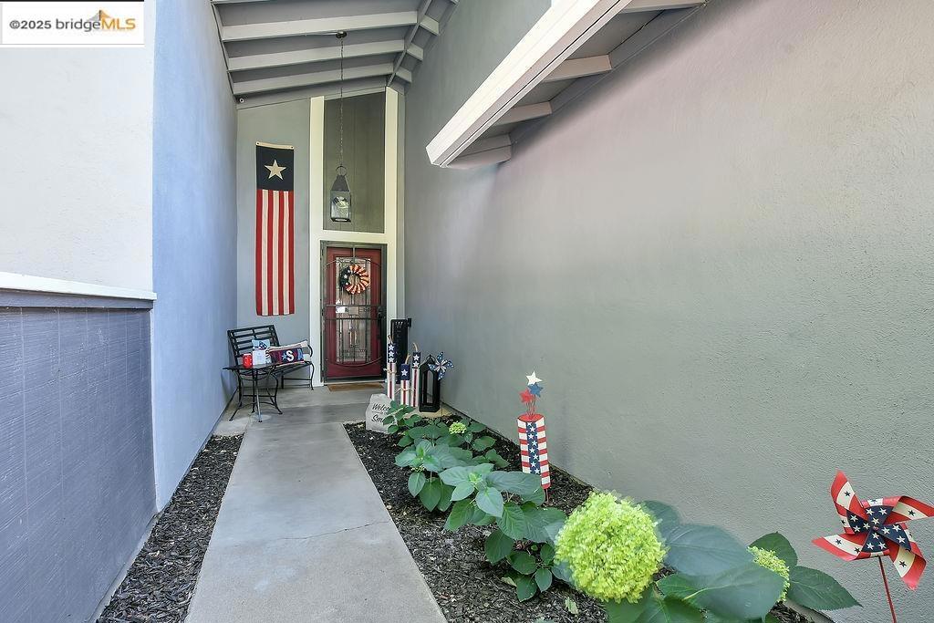 6216 Dark Star Way