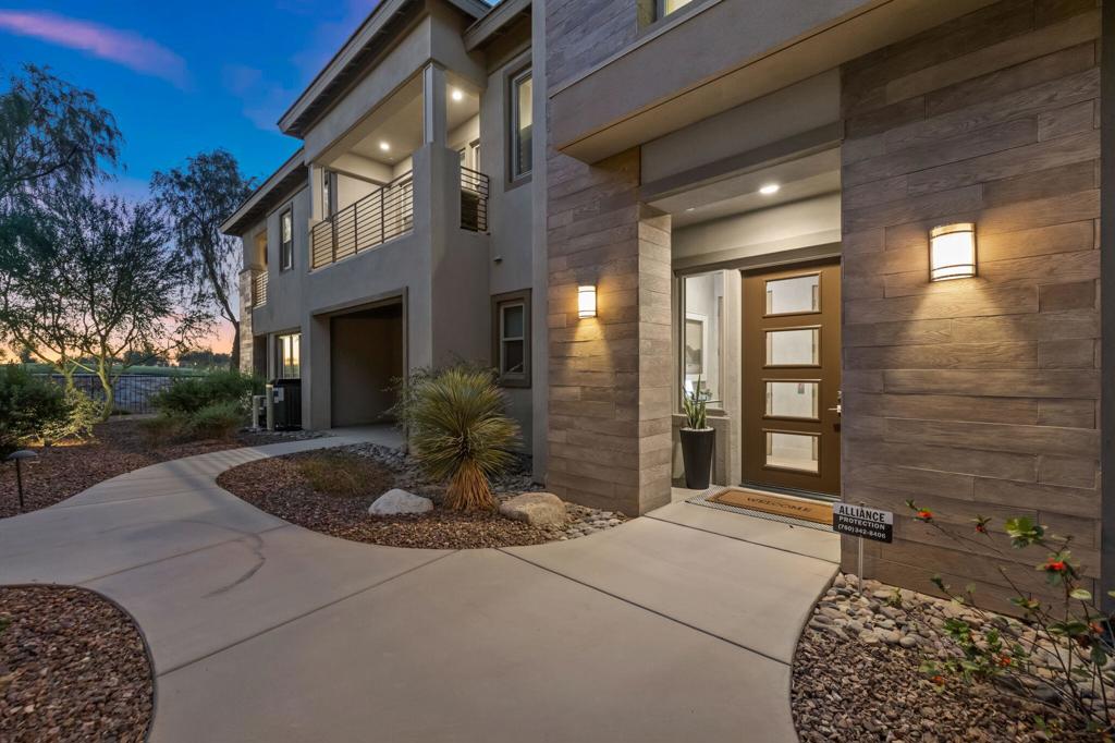 The Retreat at DW - Residential