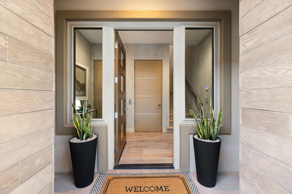 The Retreat at DW - Residential