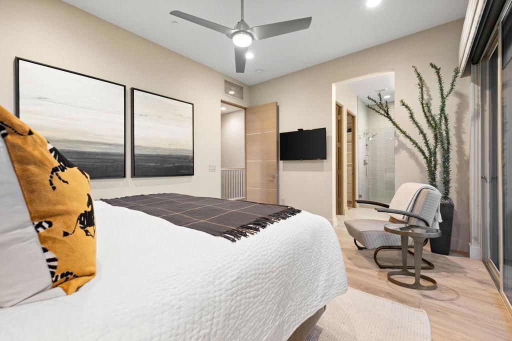 The Retreat at DW - Residential