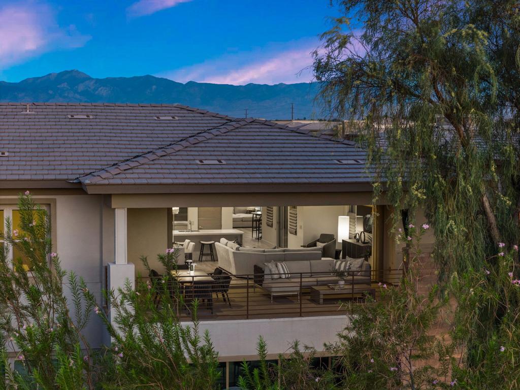 The Retreat at DW - Residential