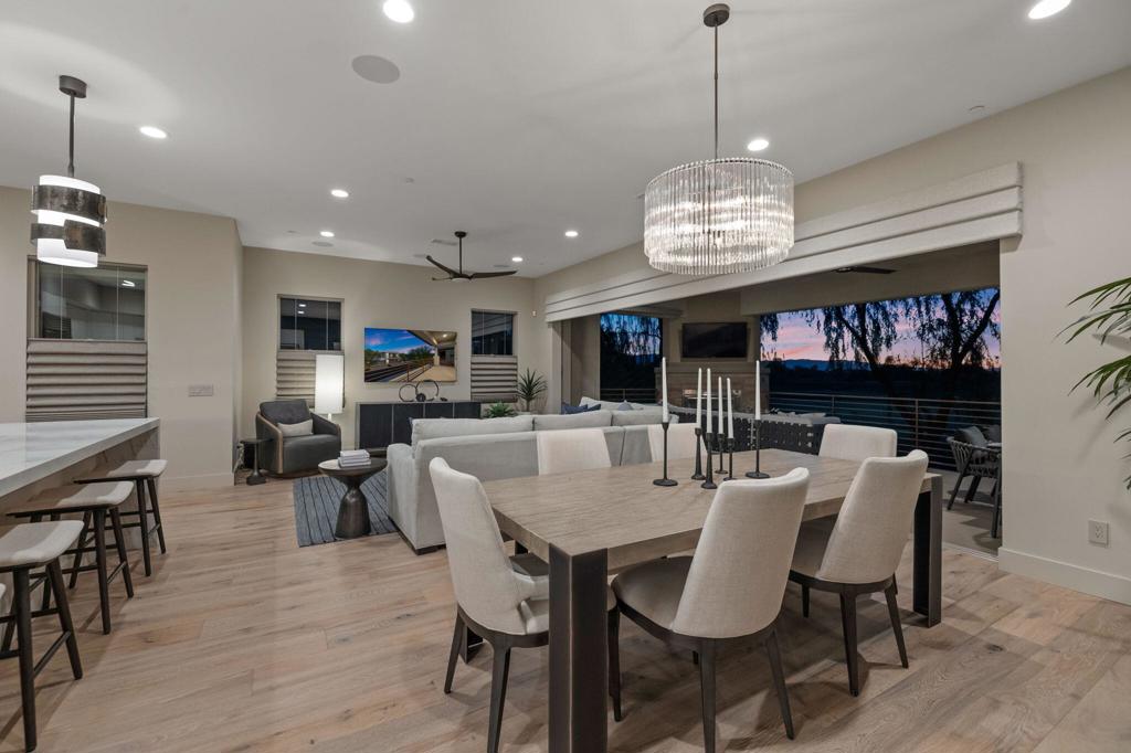 The Retreat at DW - Residential