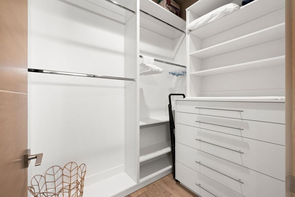 The Retreat at DW - Residential