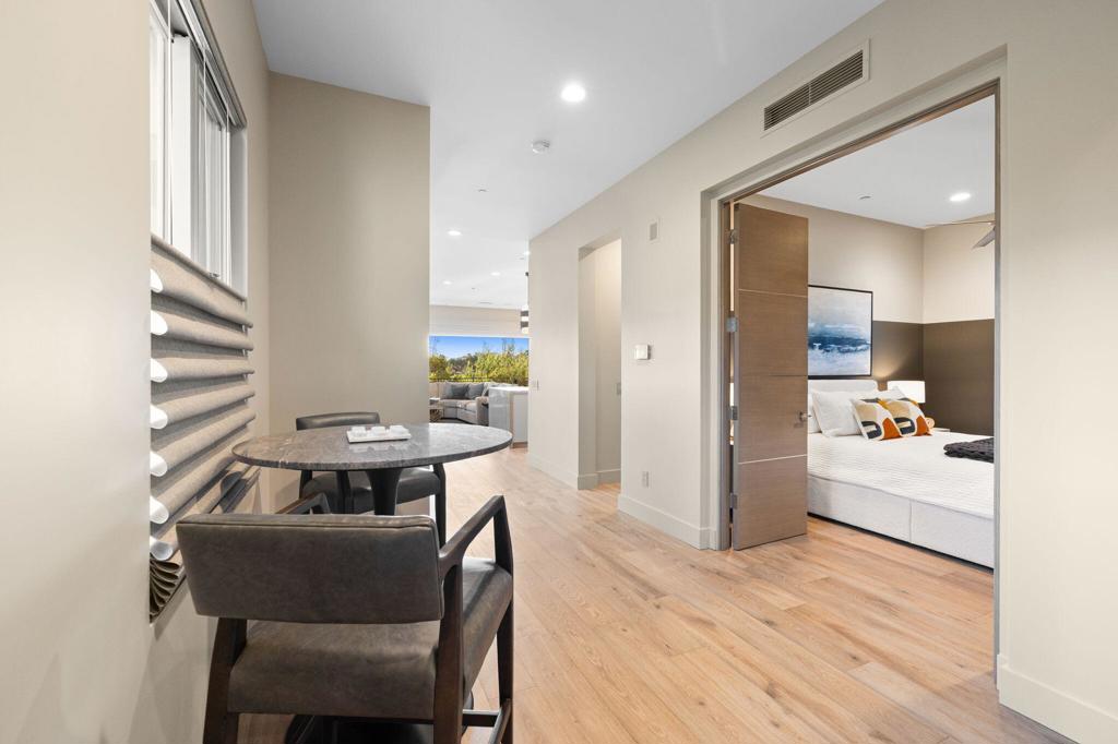 The Retreat at DW - Residential