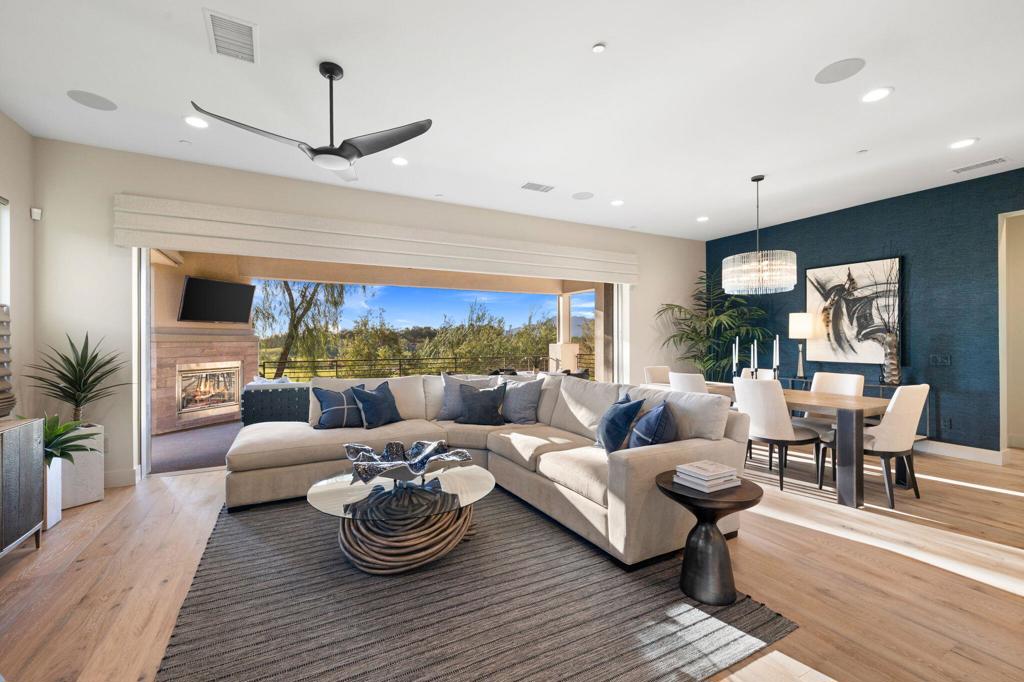 The Retreat at DW - Residential