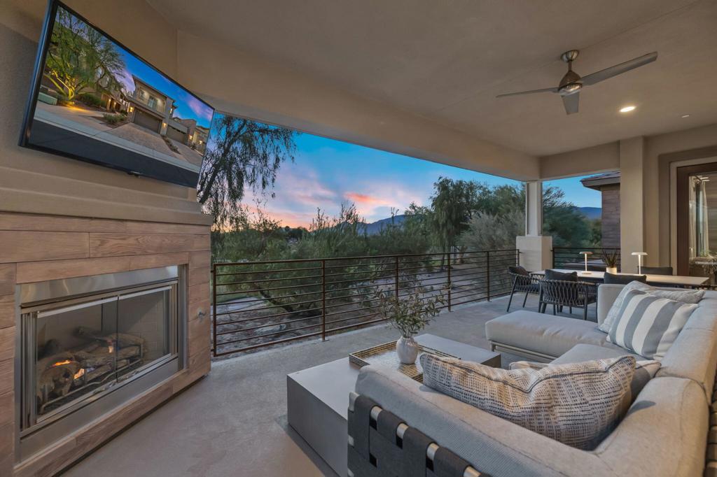 The Retreat at DW - Residential