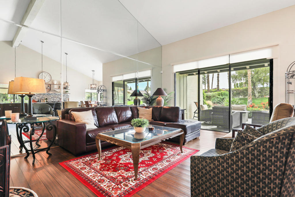 331 Red River Road
