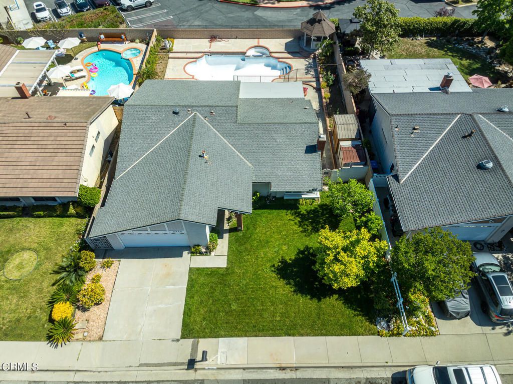 listing image 130723748598242439190