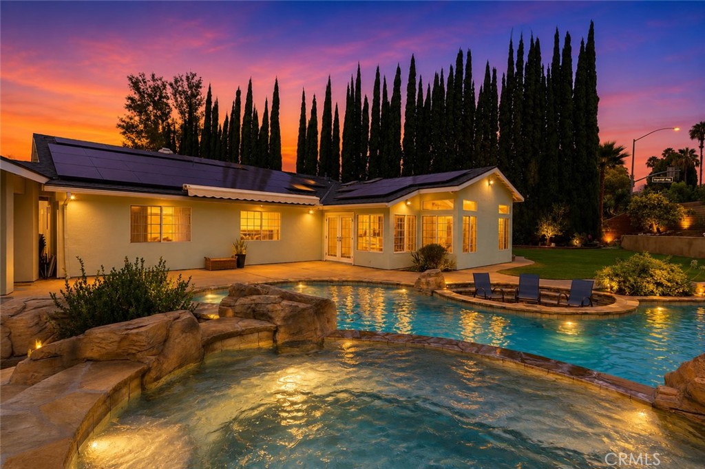 17962 Sequoia Circle