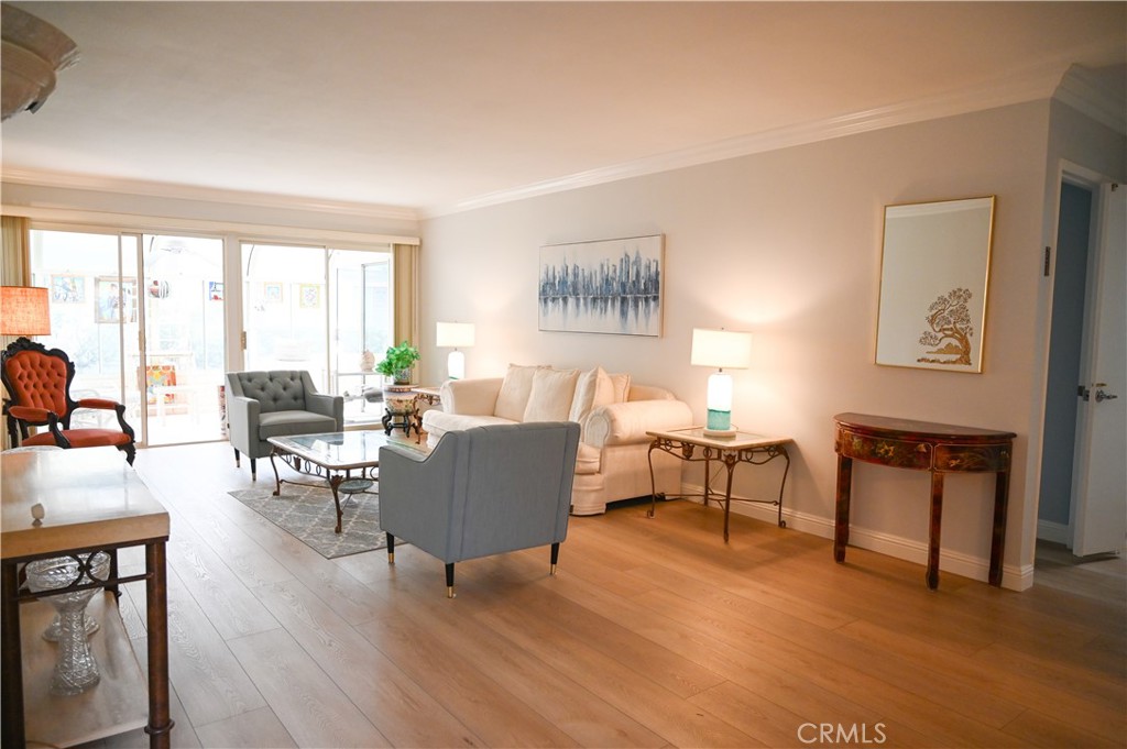 3296 San Amadeo