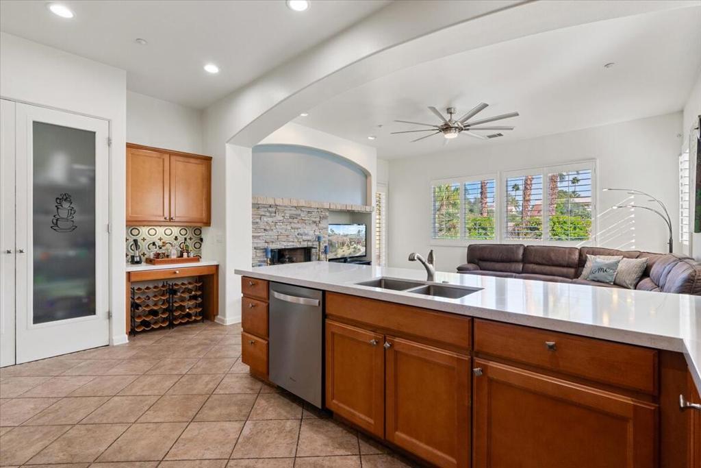 Vista Mirage - Residential