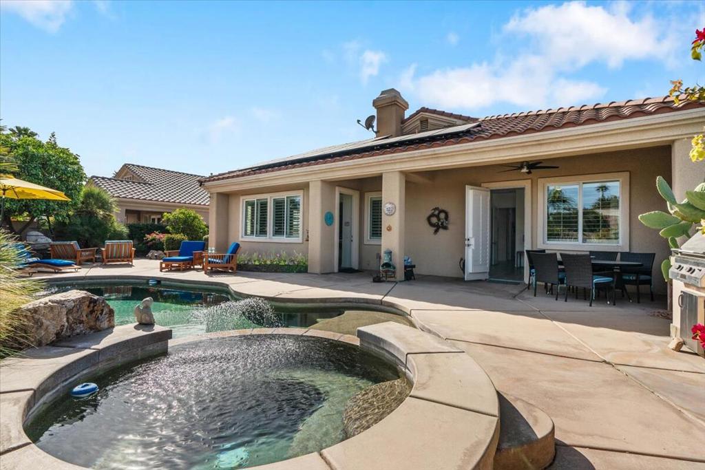 Vista Mirage - Residential