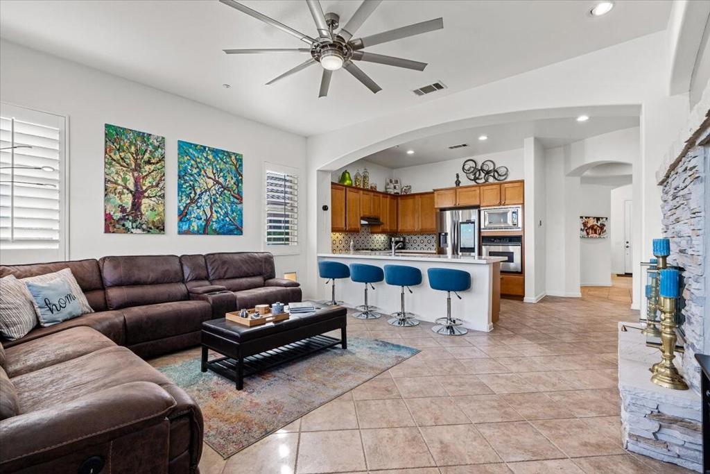 Vista Mirage - Residential