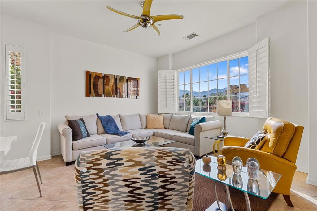Vista Mirage - Residential