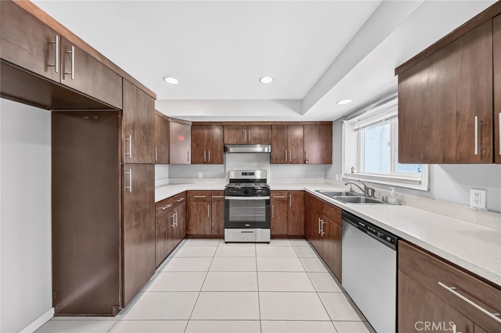 1540 Greenport Avenue B, Rowland Heights CA 91748