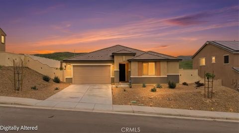 4236 Ladrillo St. Lake Elsinore CA 92530