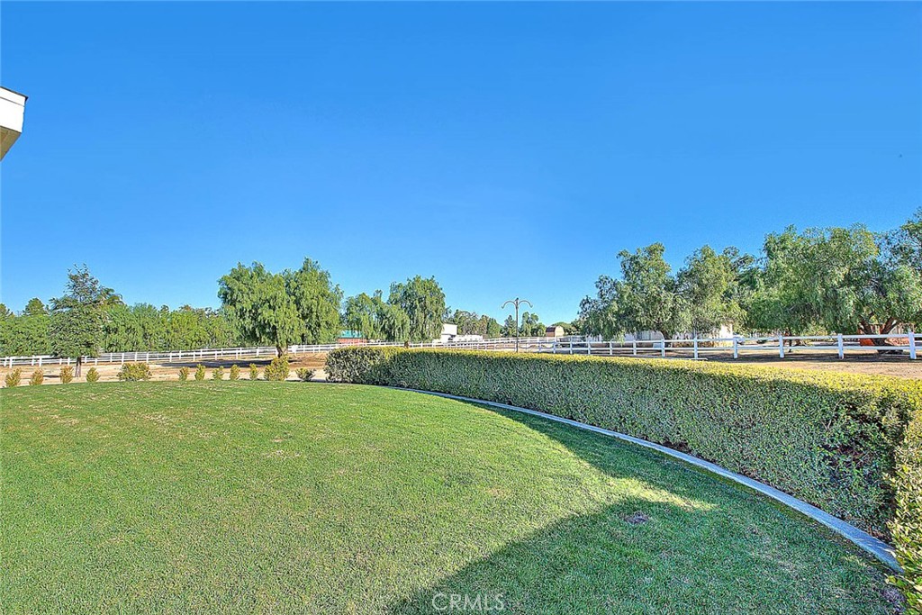 23140 Western Crest Drive