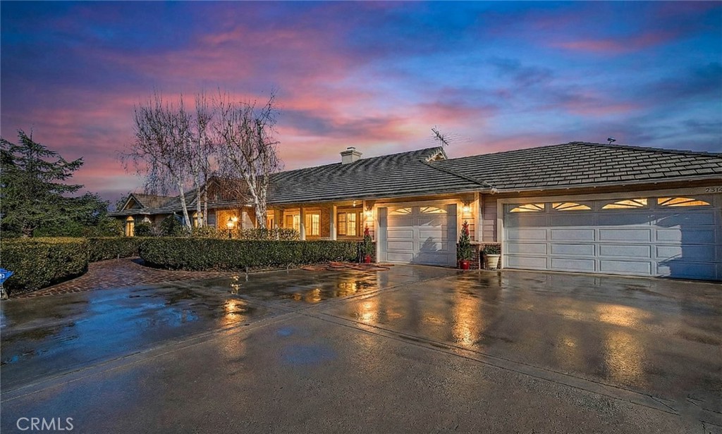 23140 Western Crest Drive