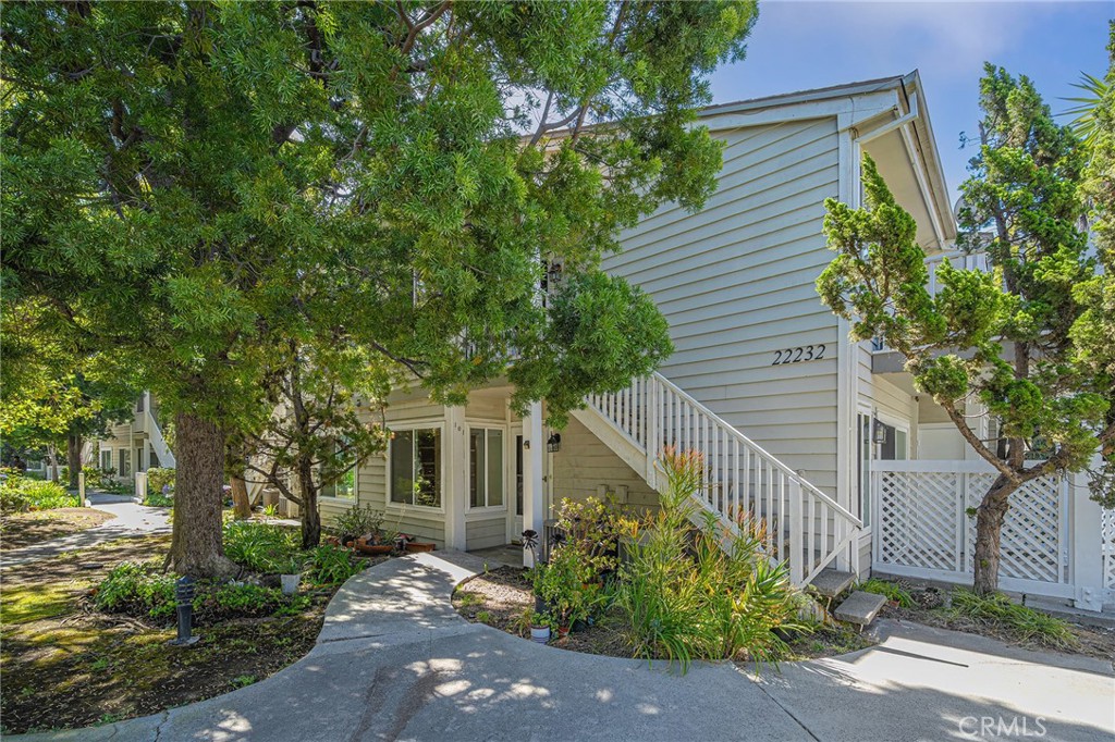 22232 S Vermont